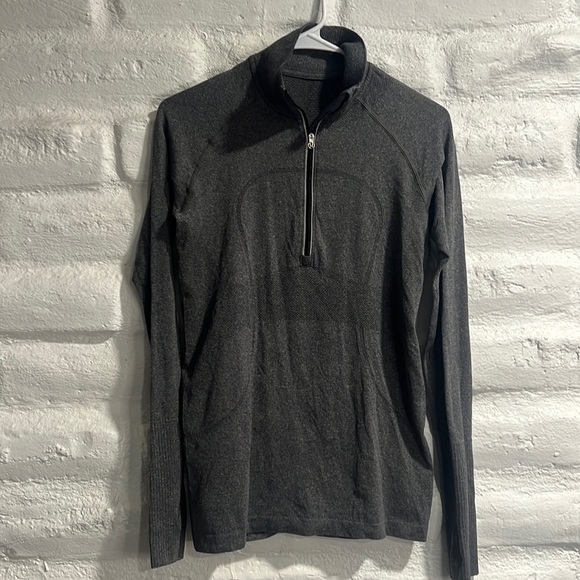 Lululemon Run Swiftly Tech 1/2 Zip - Picture 2 of 8